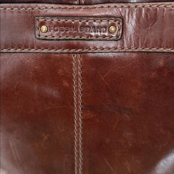 Fossil Brand Vintage Brown Leather Crossbody Messenger Bag Adjustable Strap - Picture 10 of 15